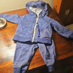 Blue Patterned Hoodie and Pants Set
